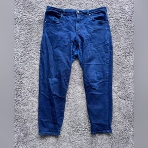 Universal Standard straight leg jeans